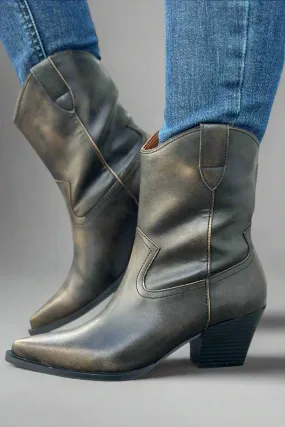 Ames Short Cowboy Bootie - Brown