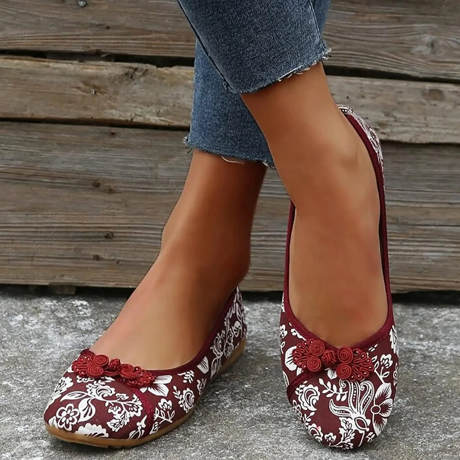 Hbeylia Retro Slip On Loafers for Women Ladies Fashion Casual Button Decor Floral Low Heels Breathable Cloth Dressy Mary Jane Shoes Comfort Ballet Flats Dress Shoes for Work Nurse