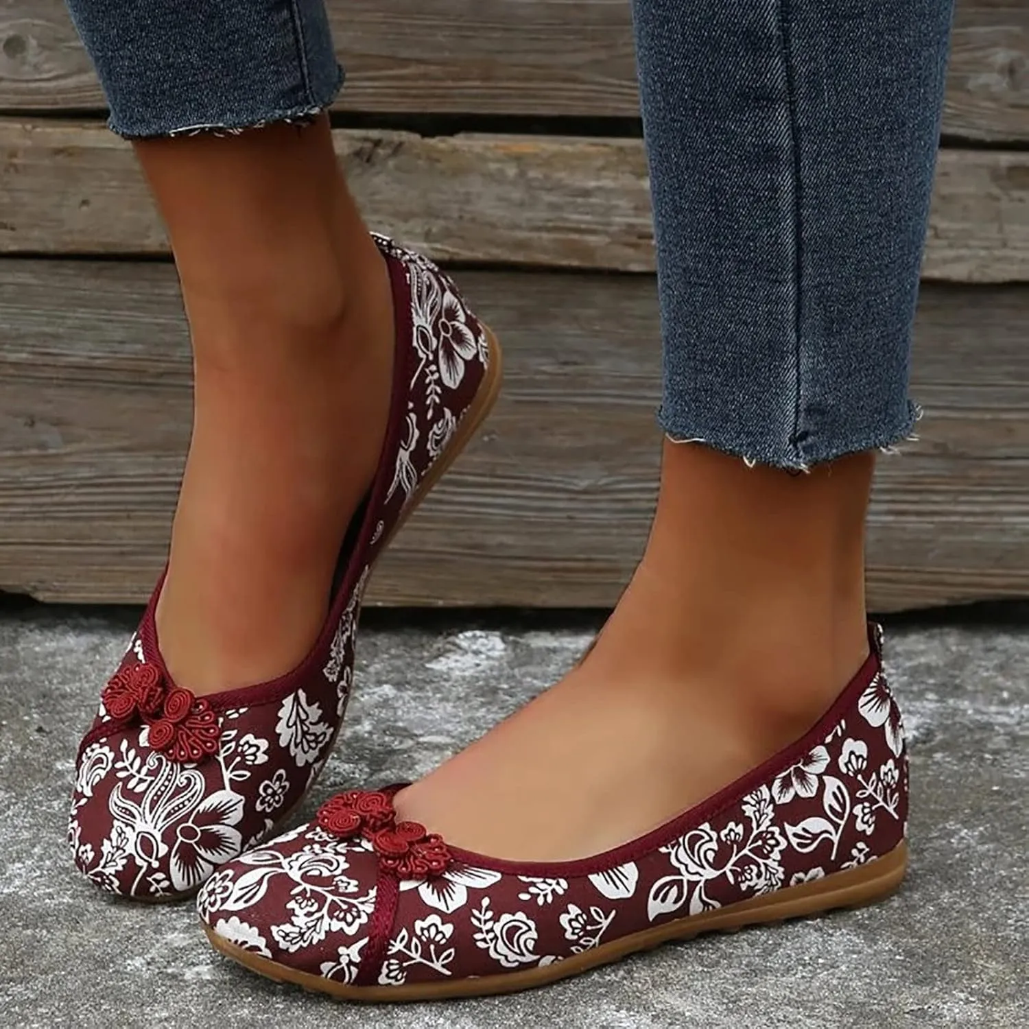 Hbeylia Retro Slip On Loafers for Women Ladies Fashion Casual Button Decor Floral Low Heels Breathable Cloth Dressy Mary Jane Shoes Comfort Ballet Flats Dress Shoes for Work Nurse