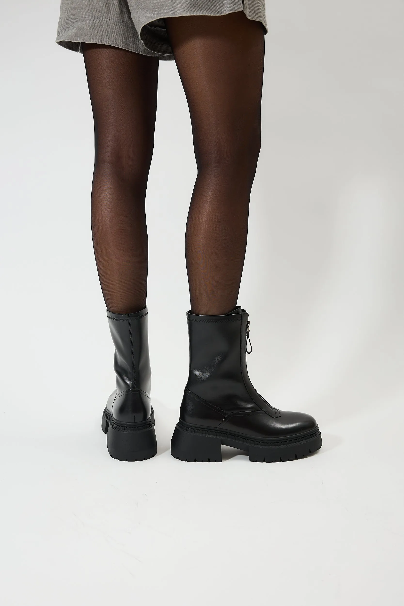 Metis Black