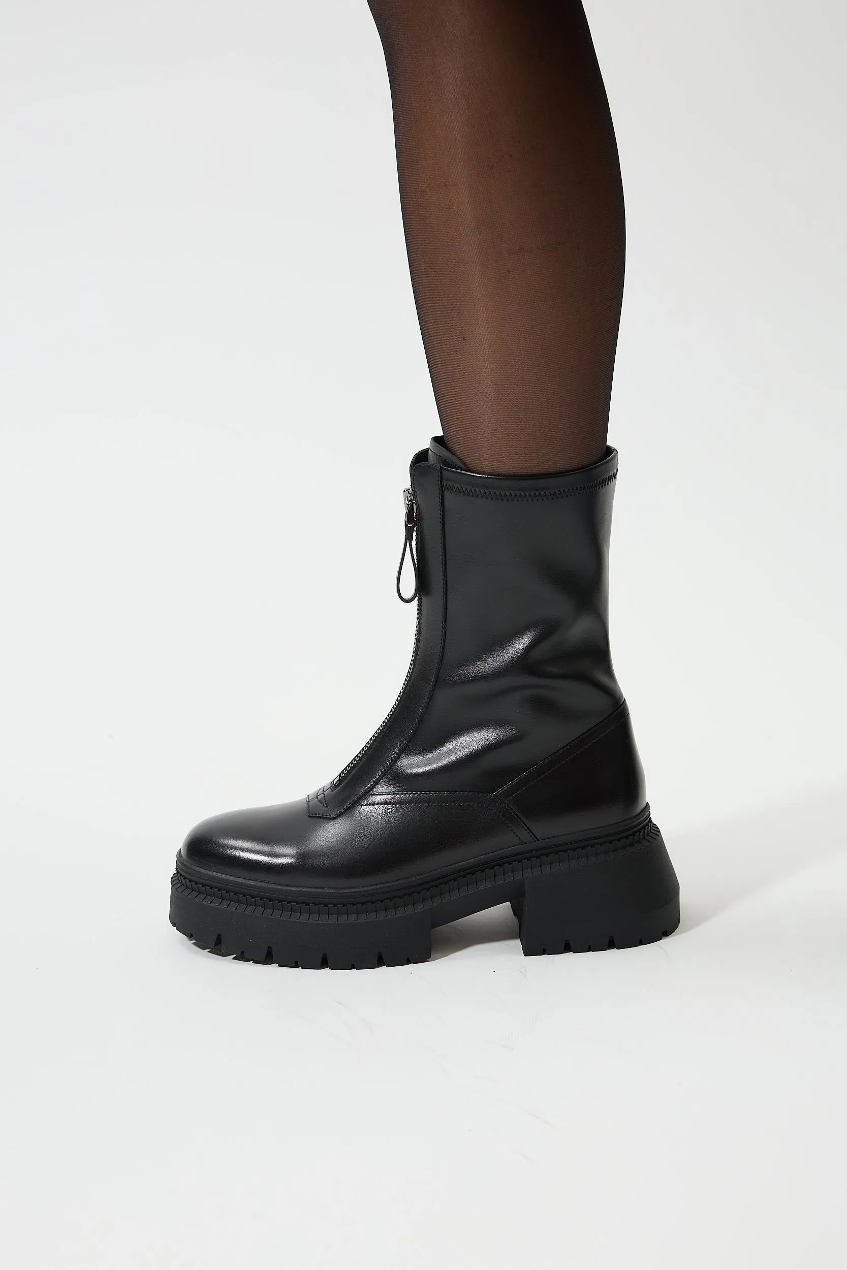 Metis Black