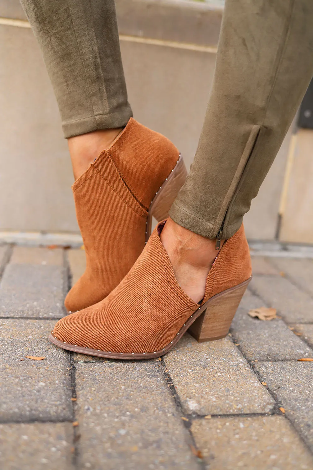 Prestlyn Corduroy Ankkle Booties