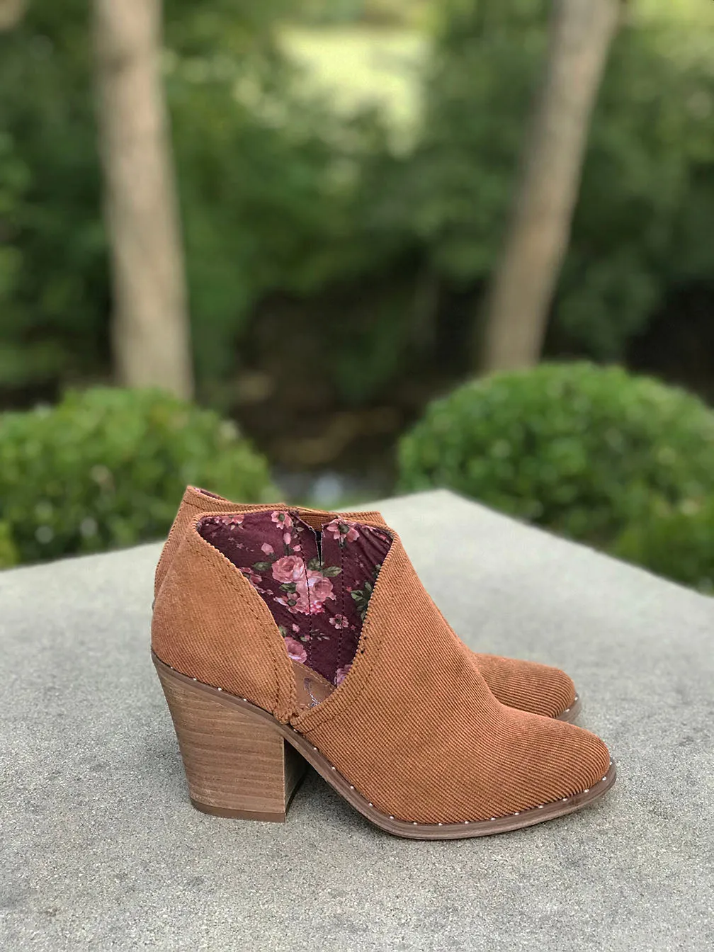 Prestlyn Corduroy Ankkle Booties