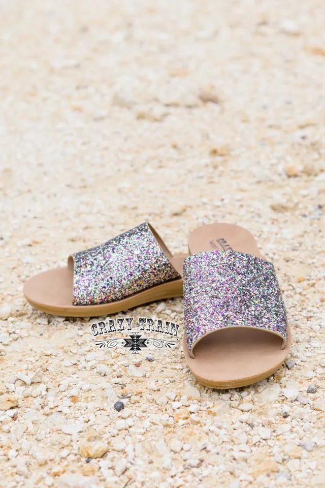 Showstopper Glitter Slides