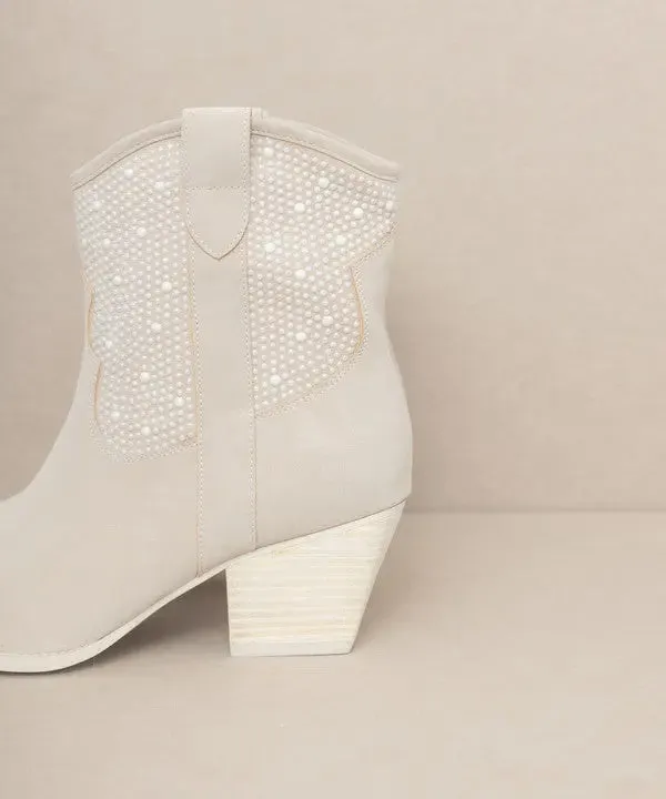 THE PEARL STUDDED WESTERN BOOTIES