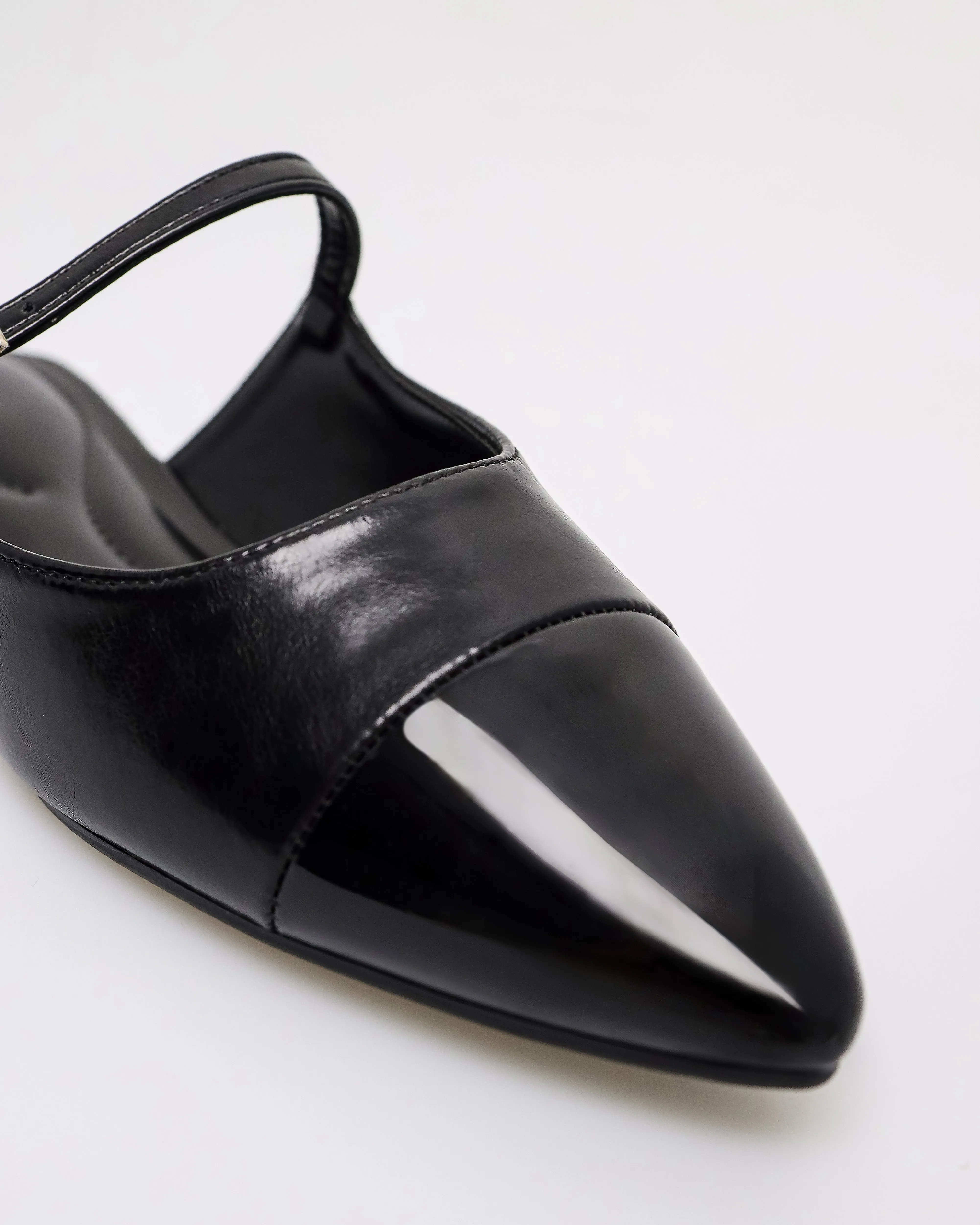 Tomaz NN499 Ladies Shiny Pointy Mules