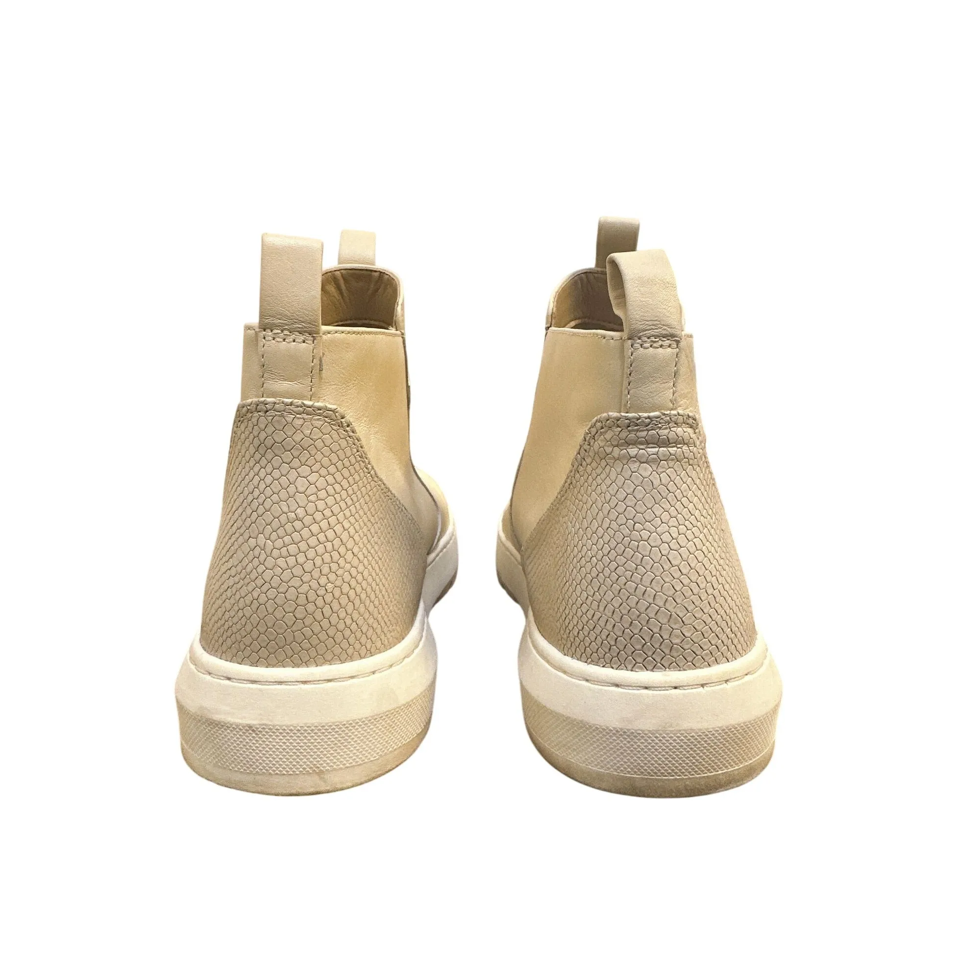 Vionic Cream Leather Ankle Booties w/Side Zippers & Textured Heel Panel Size 10